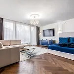 Basilica View 5 Stars Next To Saint Stephen Basilica And The Christmas Market Lägenhet Budapest