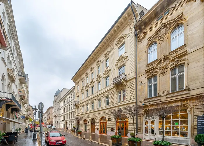 Basilica View 5 Stars Next To Saint Stephen Basilica And The Christmas Market * بودابست