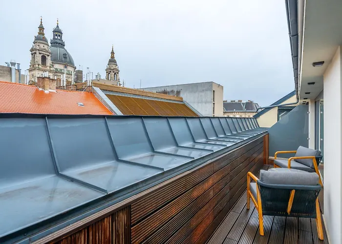 Basilica View 5 Stars Next To Saint Stephen Basilica And The Christmas Market Budapest